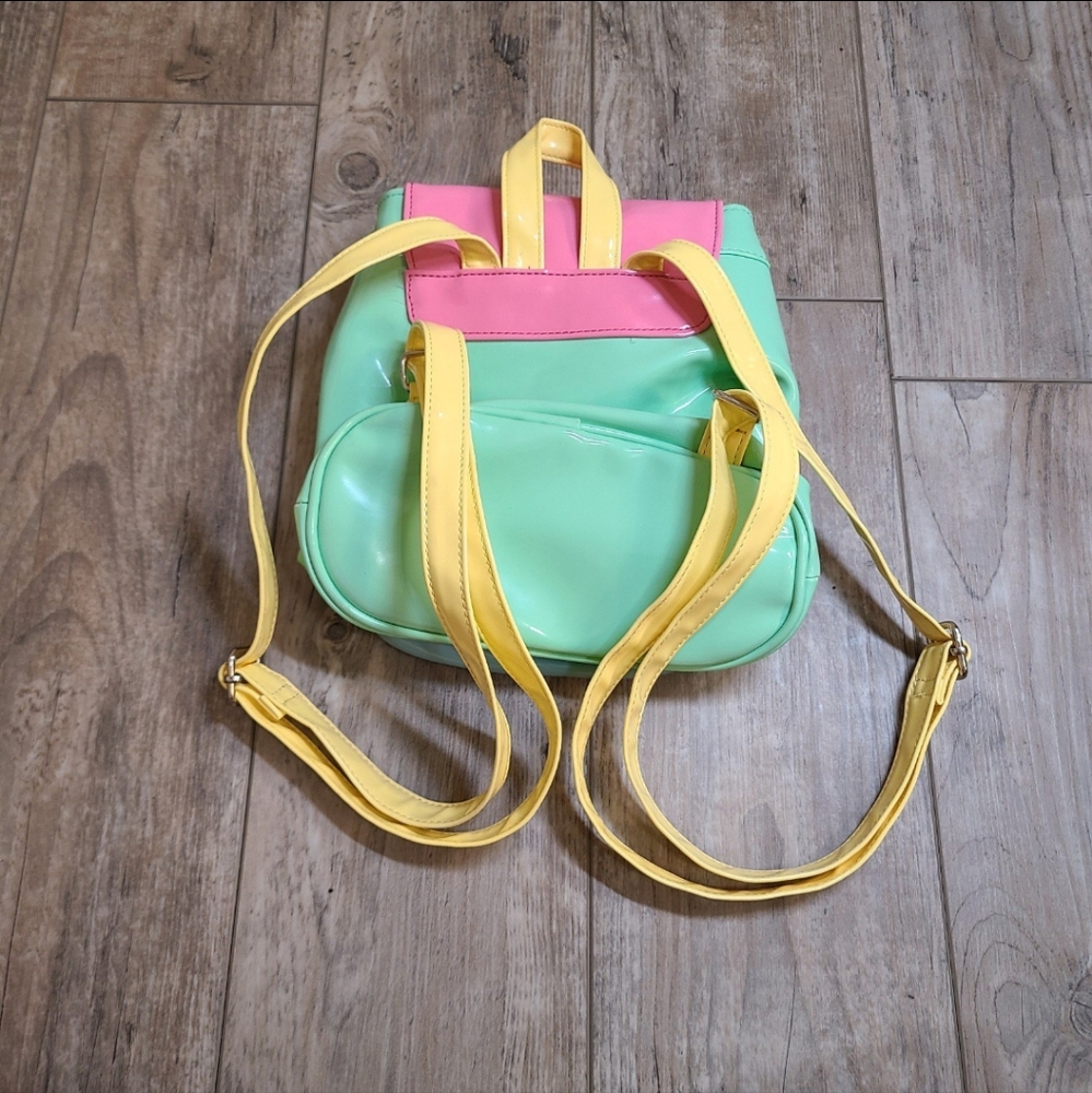 UNIF Bop Backpack - Picture 2 of 6